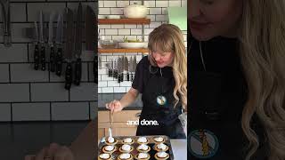 Mini Pumpkin Pies (Easy + Vegan!)