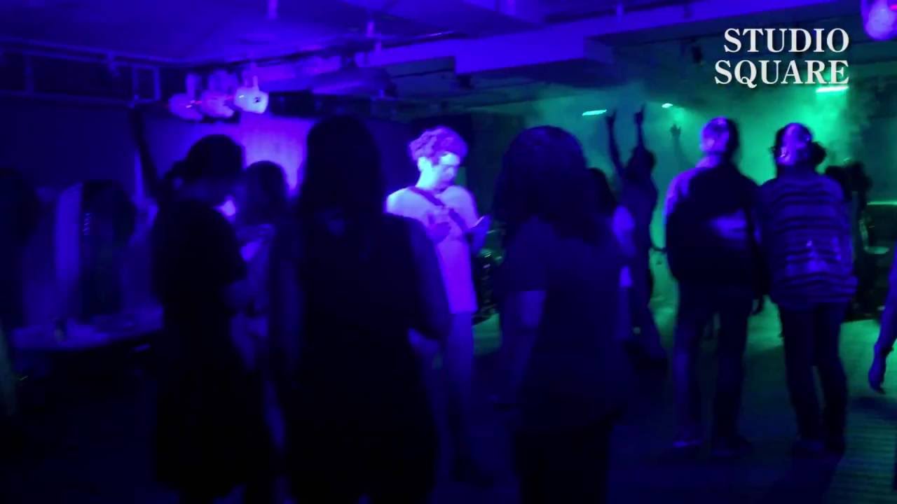音部屋スクエア 新宿ライブハウス 貸切ダンスイベント会場 貸しスペース 東京都内新宿区 ライブハウスやダンスイベント会場 上映会場 防音レンタルスペース キャパ100名貸切 新宿駅 池袋駅に近い山手線高田馬場駅2分 カラオケ ドラム グランドピアノ Dj機器 無料 生