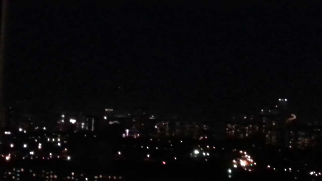 НЛО в небе над Москвой -2. Апрель 2013 года