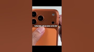 Testing limits—will your phone survive this? 🔥 #iphone17pro #smartphone #unboxing