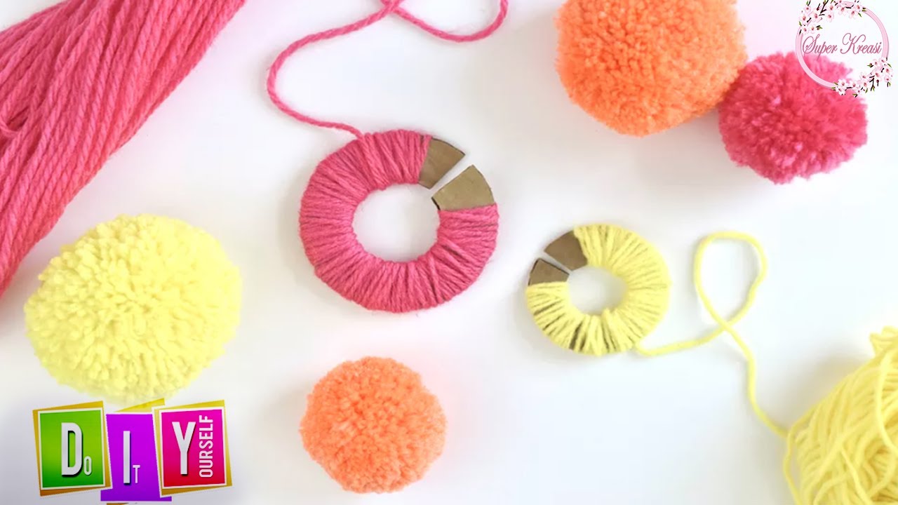 DIY How to make pom pom ll Cara membuat pom pom mudah 