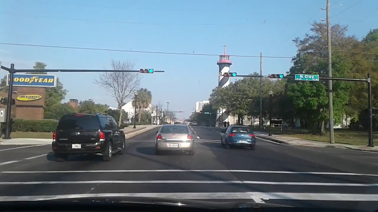 Synchronized traffic lights