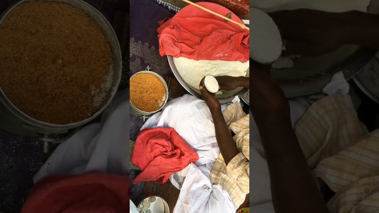 Hardworking Old Man Selling Bhapa Pitha for Rs 5 Only | Famous Bengali Sweet | Indian Street Food