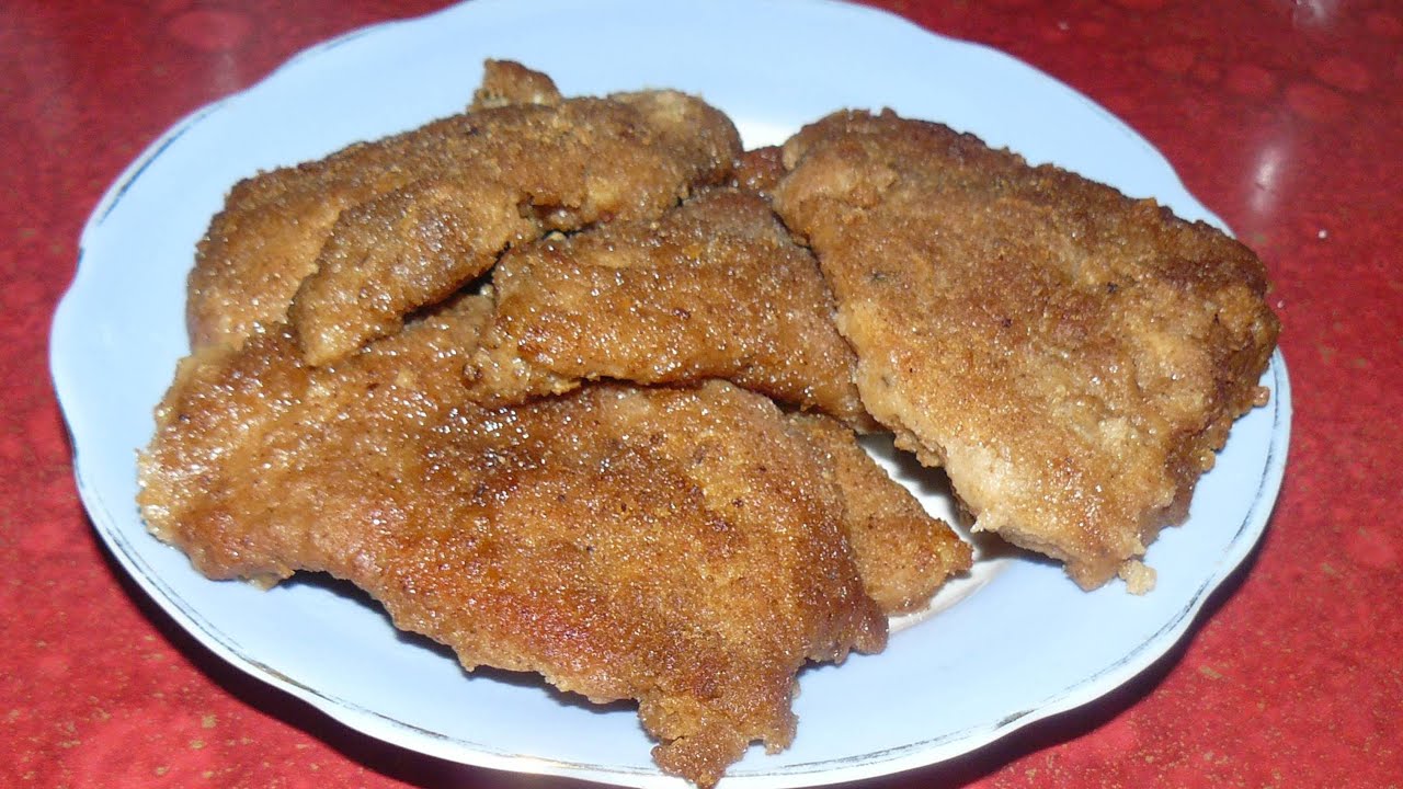 Нежные отбивные в панировочных сухарях. Ммм... вкуснятина.