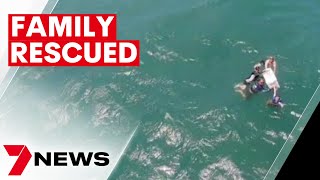 Family of four clinging to esky after boat sank off Great Keppel Island | 7NEWS