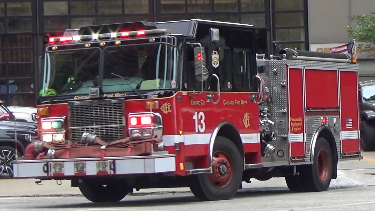 Chicago Fire Department Engine 13 Responding - YouTube