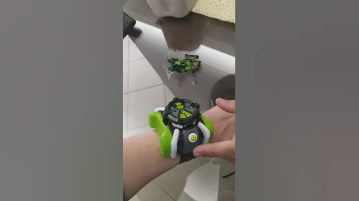 Estou vendendo meu omnitrix lançador do Ben 10