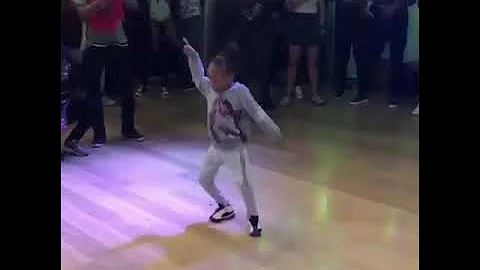 Little girl dancing GWARA-GWARA🔥🔥