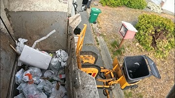 Split Body Labrie Automizer Garbage Truck Hopper Video - My First Video With My GoPro!