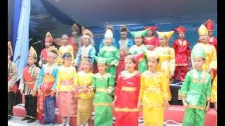 PENSI 2016 EARLY STEP & SBM - MUSIC CLASS E4 ( Minuet in G - Kambanglah Bungo - Rambadia )