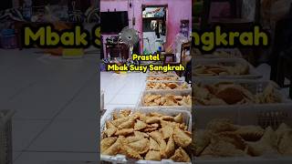 Prastel Mbak Susy Sangkrah. Pasar Kliwon. Solo. #kuliner #kulinersolo #umkm #prastel