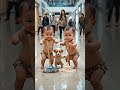 tweets baby dans 😀 #baby #viral #funny