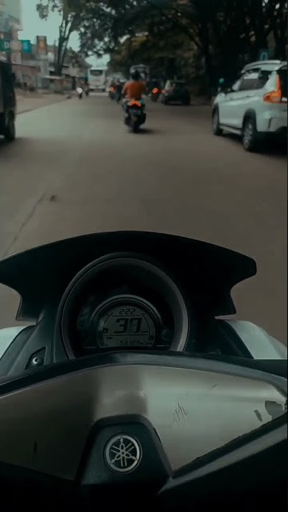 story wa 30 detik naik motor Nmax