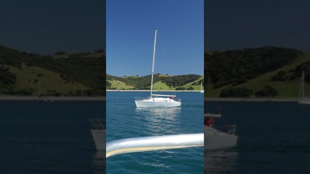Did You Know Boats Can Sail Through This Rock? | SeeAndDoNZ  #newzealand  #travel #cruise #boating
