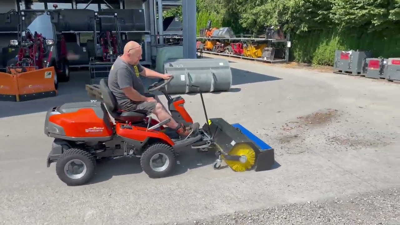 Husqvarna Kehrbürste / Kehrmaschine für 216er/ 316er Rider