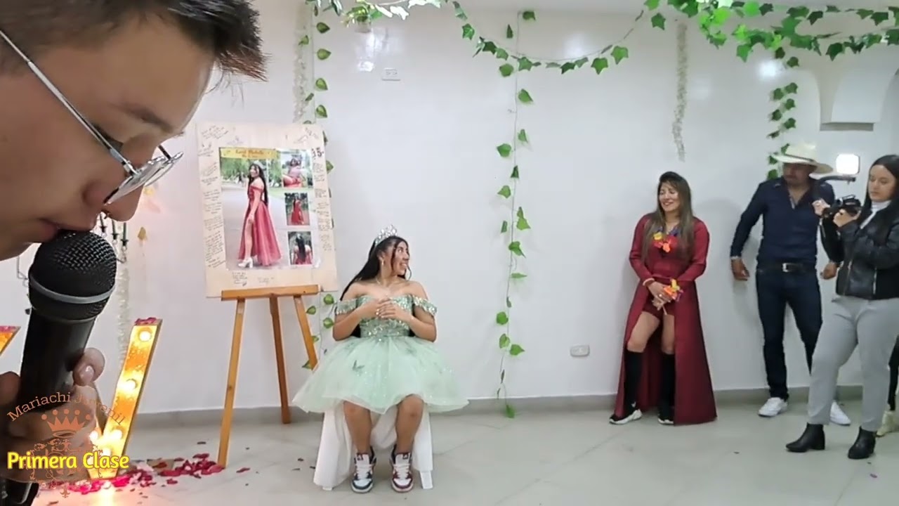 Mariachi Juvenil Primera Clase Quinceaños Karol #TeamCamilo 19 Agosto Mariachis Bogotá