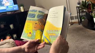 Reading aloud to The Berenstain Bears: Blast Off!