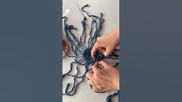 Flower macrame coaster tutorial part two. To be continued...#eousemacrame #macramemaker #macrame