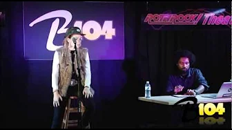 Skylar Grey "Love the Way You Lie" Skylar Grey "Love the Way You Lie"