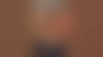 أفضل قبلات معا صديقات 