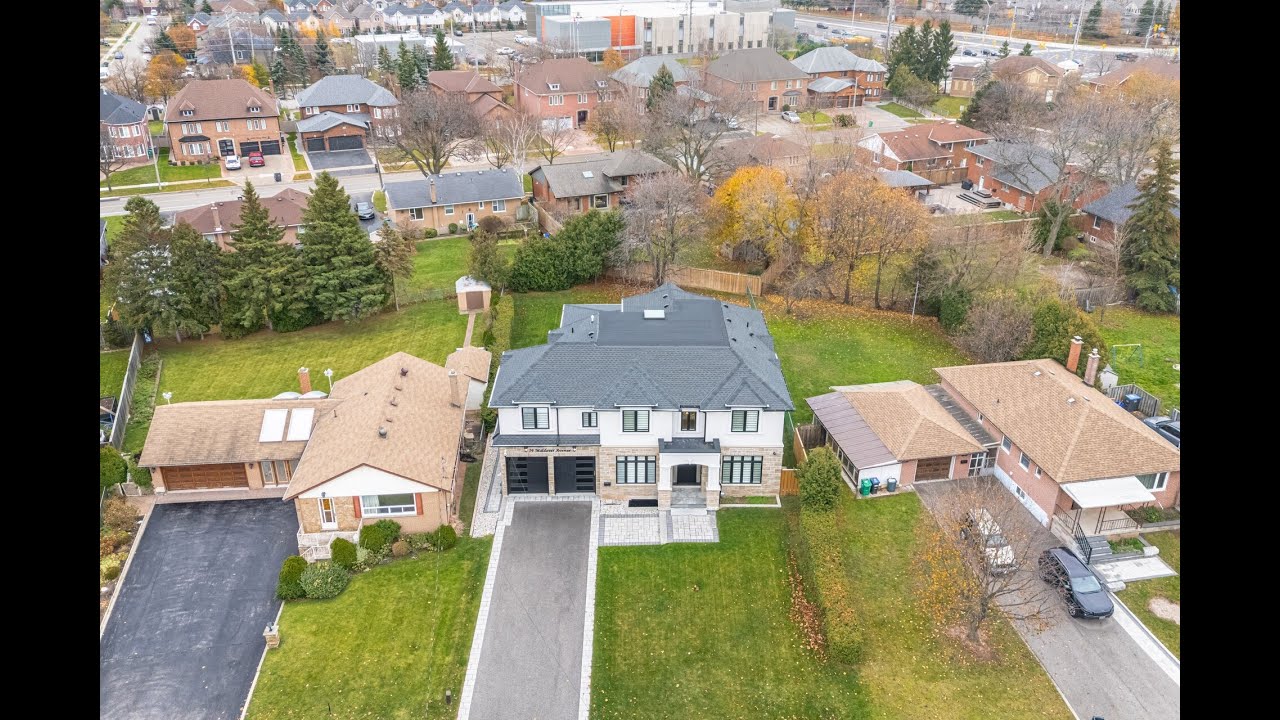 19 Maldaver Avenue, Mississauga Home - Real Estate Properties