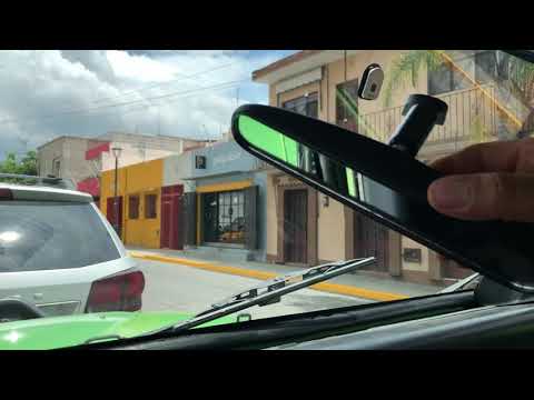 Video: ¿Cómo se reemplaza un espejo retrovisor en un parabrisas?