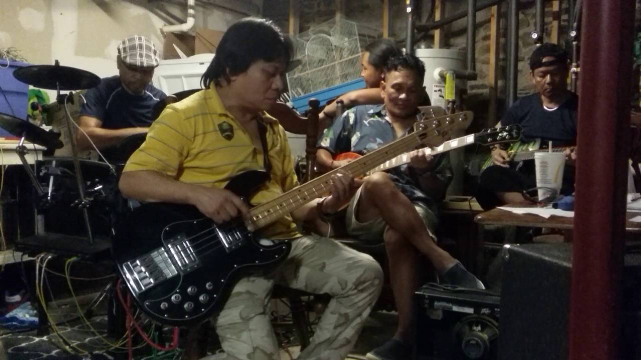 THE CLOCK BAND YouTube