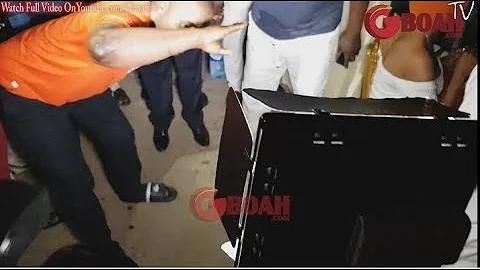 Humble! MC Oluomo Bow-down For His Bigger Bro Who Help Him In-time Of Need At His Birthday Party