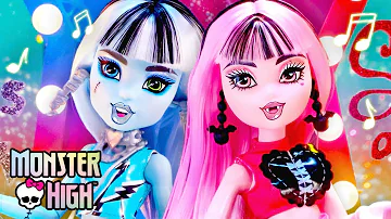 It’s Cool to Be Cool! (Official Music Video) ft. Draculaura & Frankie | Monster High