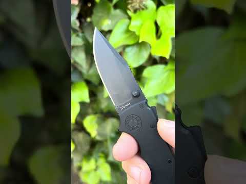 The Shark-Cub® Stealth Black Clip Point.