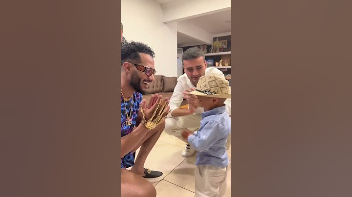 موقف مؤثر لمحمد رمضان مع طفل والشيف بوراك في تركيا
