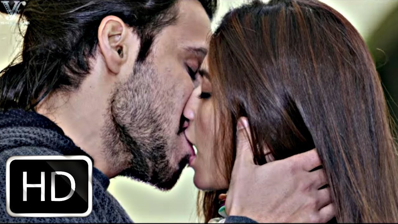 Kriti Karbhanda All Hot Kissing Scenes In Raaz Reboot Youtube