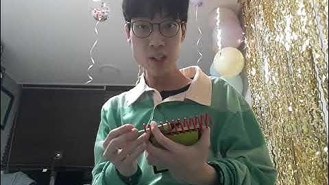 How to draw a chair (Part 3) New Steve shirt version