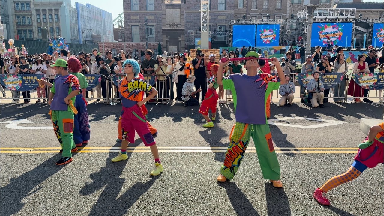 USJ】16:07インパからのNO LIMIT! パレード ～Discover U