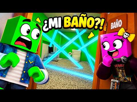 WE DESTROYED CUADRADITO'S BATHROOM in Roblox