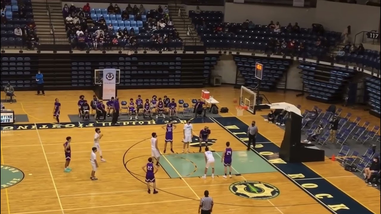 Quaziar Martinez #2 Window Rock Fighting Scouts Highlights from Miyamura Patriots Game