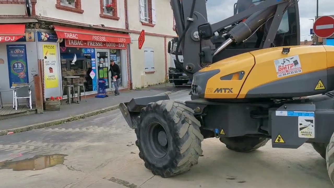 Mecalac 12 MTX 8 équipements