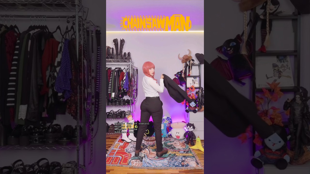 Makima cosplay BROKE the scroll 😳#anime #cosplay