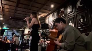 Corcovado : Pax Jitlada & Donny Trio