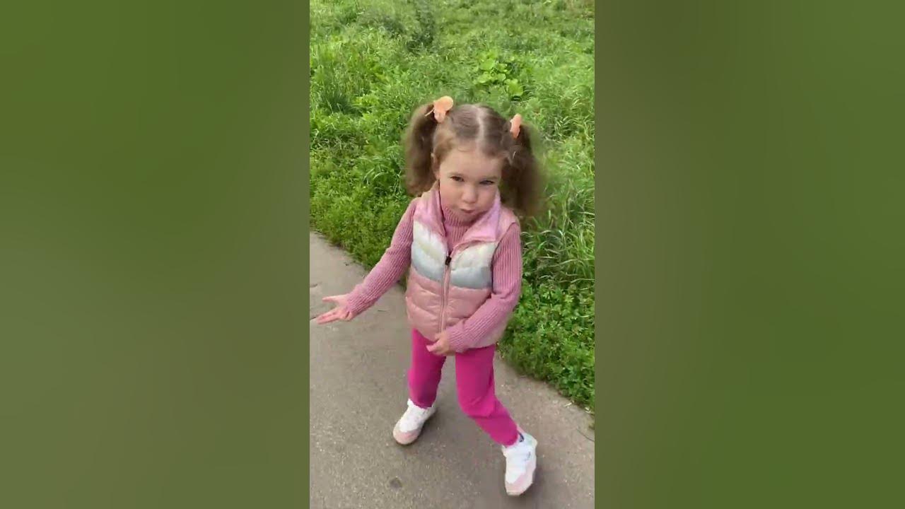 Всем привет) меня зовут Лиза и мне 4 года😋 #лайки #лайкнастя #детство # ...