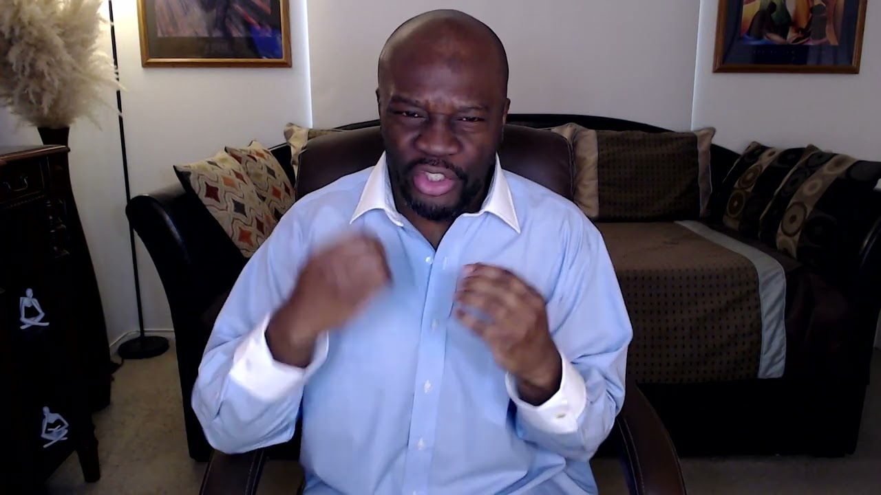 Что кричит: «Меня к тебе тянет»? (7 невербальных признаков)