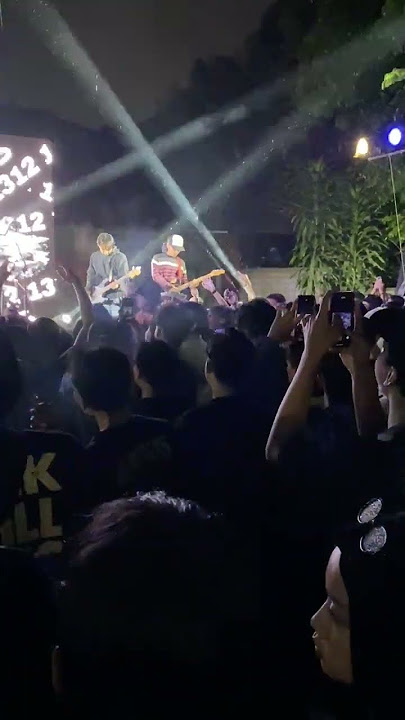 The Kick - Orgasme dengan Sepeda, live di Festival Mojok 2025