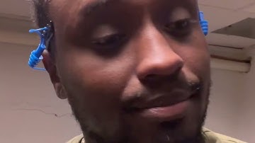 Securing A Vent #hvac#vent#maintenance#working 