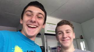 Un Hackeur Un Peu Idiot *Trailer*