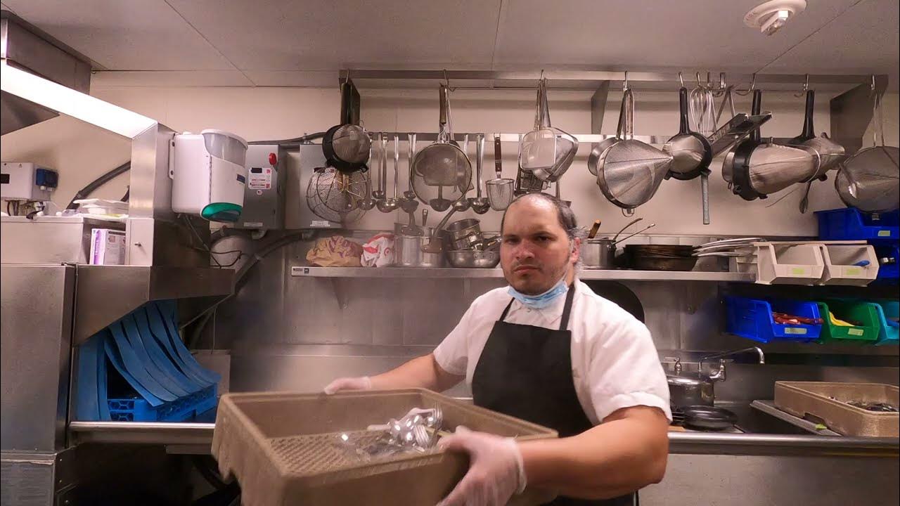 LOTS OF MORE DIRTY DISHES IN THE DISHPIT FOR THE DISHWASHER AND