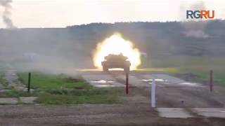 Яркие кадры динамического показа военной техники на "Армии-2018" Яркие кадры динамического показа военной техники на "Армии-2018"