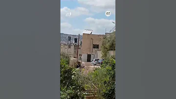 جيش الاحتلال يفجر قنبلة قرب جثامين الشهداء على سطح المنزل الذي حاصره في بلدة قباطية 