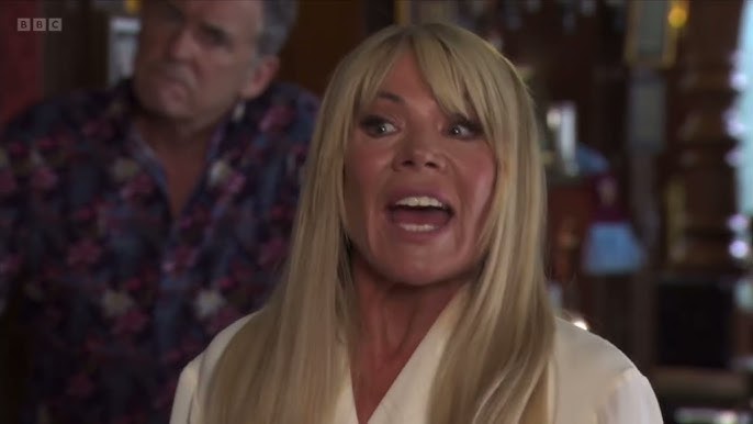 EastEnders - Sharon Watts Slaps Zoe Slater (24th September 2025) - YouTube