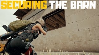 SECURING THE BARN! Solo Chicken Dinner | PUBG screenshot 1