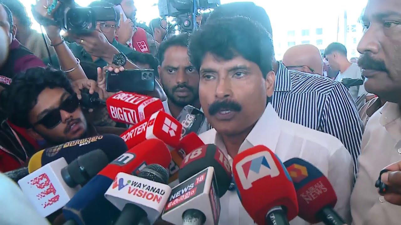 'ദുരന്തബാധിതർ എനിക്കായി കയ്യടിച്ചു, അപശബ്ദമുണ്ടാക്കിയത് പുറത്ത് നിന്ന് കൊണ്ടുവന്നവർ' | Wayanad